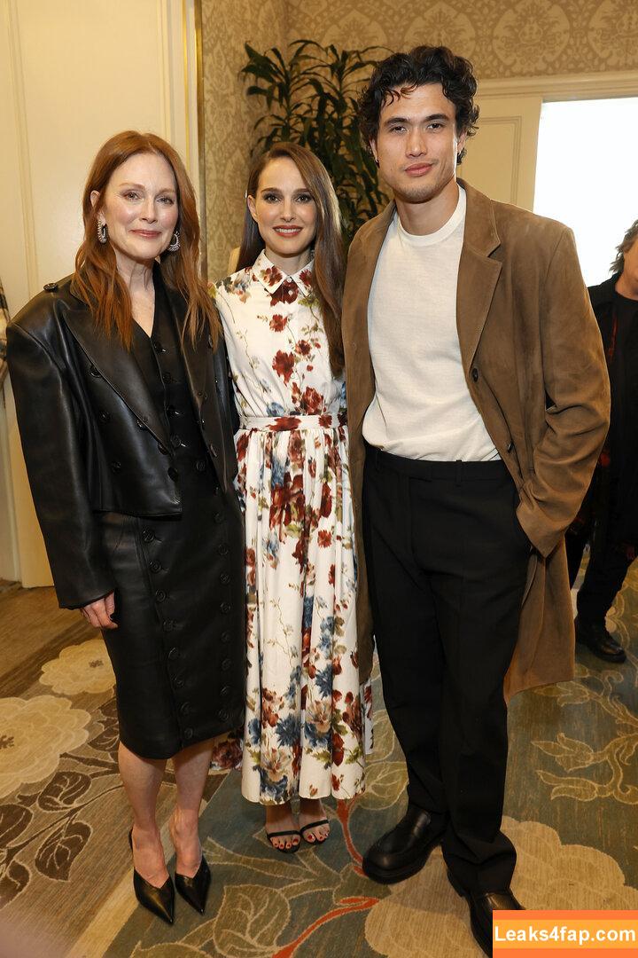 Natalie Portman / natalieportman слитое фото фото #0755