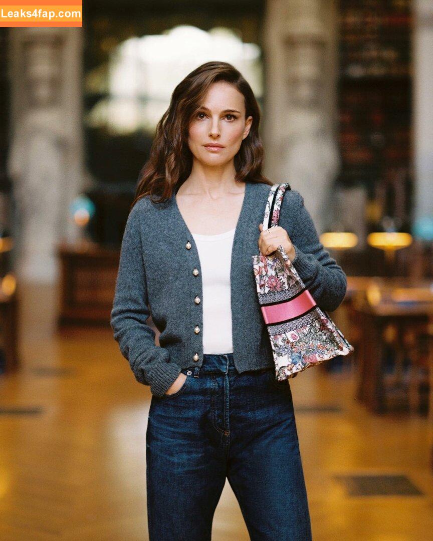 Natalie Portman / natalieportman слитое фото фото #0882