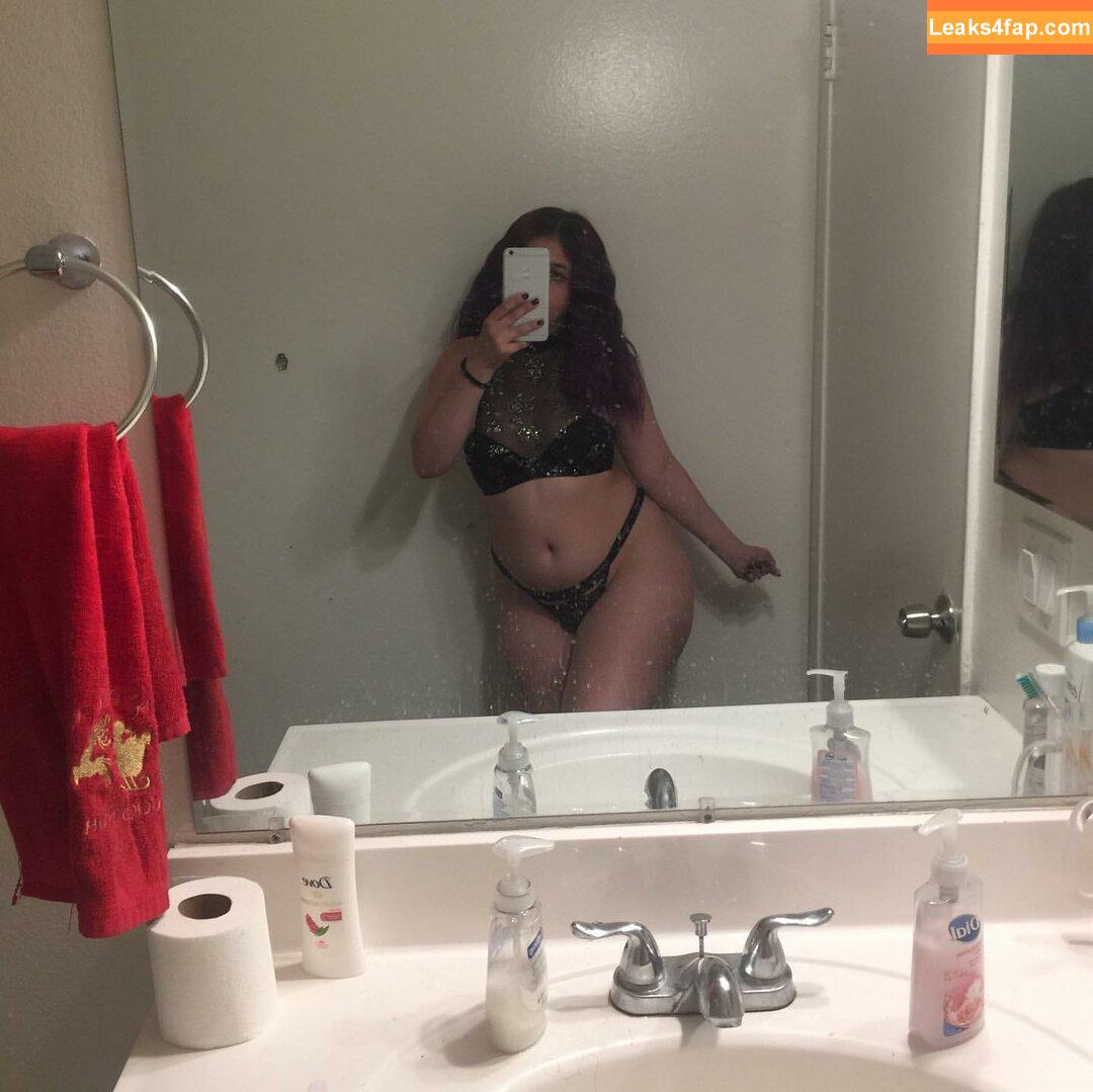 Natalie Renee Fitzgerald / gothiccmamii27 / gothiccmamii97 leaked photo photo #0001