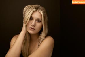 Natalie Sharp photo #0009