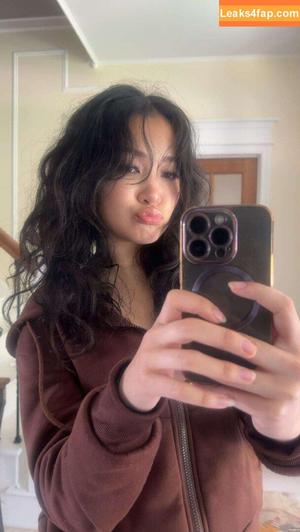 Natalie Tran photo #0246