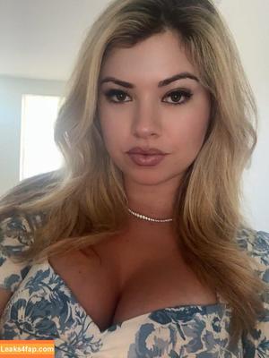 Natalie Winters photo #0059