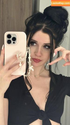 nataliebarness photo #0053