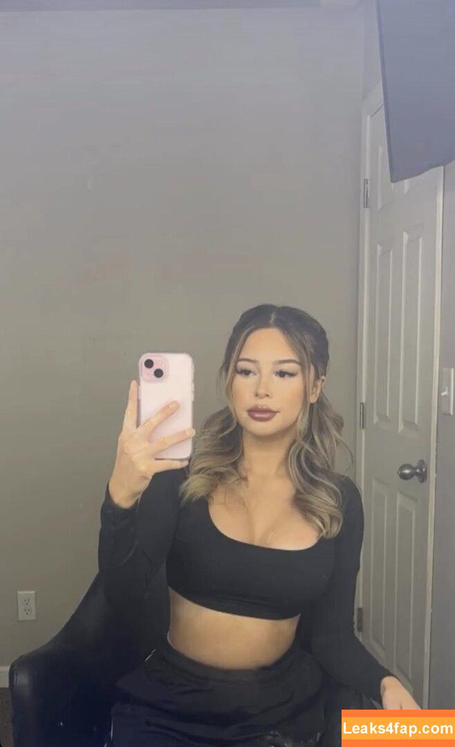 natalliaperez / naughtynattt leaked photo photo #0007