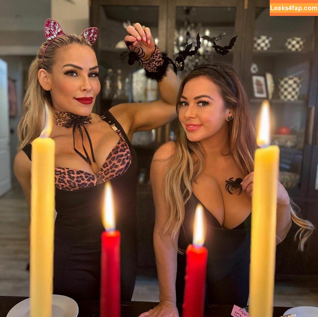 Natalya Neidhart / Wwe / jenni-neidhart / natalya_boat leaked photo photo #0262