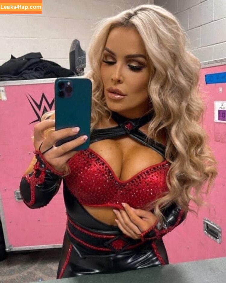 Natalya Neidhart / Wwe / jenni-neidhart / natalya_boat leaked photo photo #0270