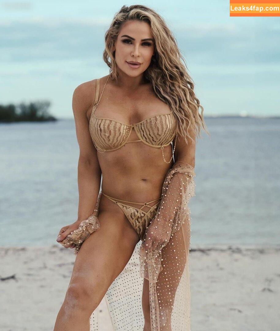 Natalya Neidhart / Wwe / jenni-neidhart / natalya_boat leaked photo photo #0712