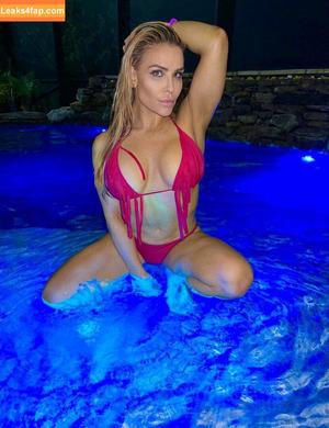 Natalya Neidhart photo #0137
