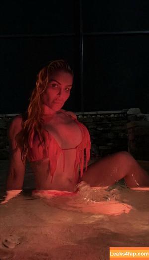 Natalya Neidhart photo #0142