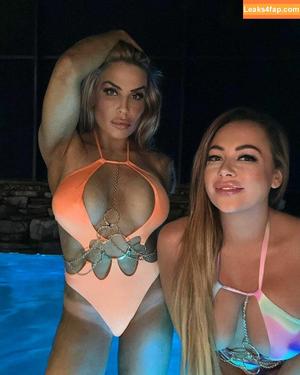 Natalya Neidhart photo #0161