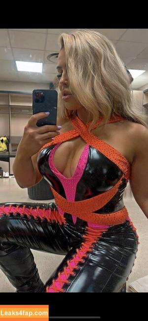 Natalya Neidhart photo #0228