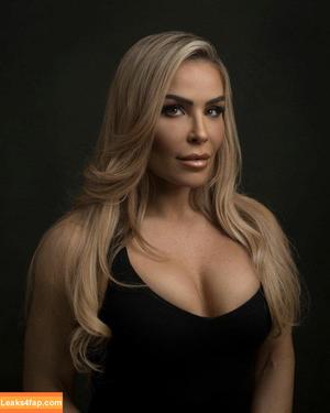 Natalya Neidhart photo #0263