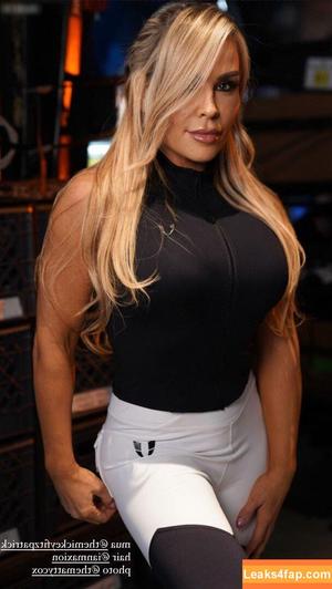 Natalya Neidhart photo #0444