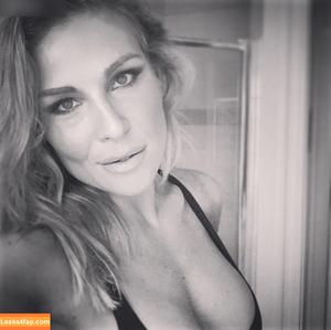 Natalya Neidhart photo #0474