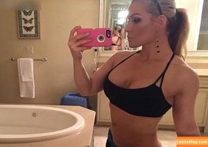 Natalya Neidhart photo #0479