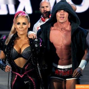 Natalya Neidhart photo #0488