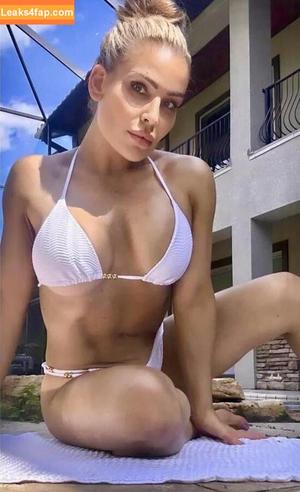 Natalya Neidhart photo #0500