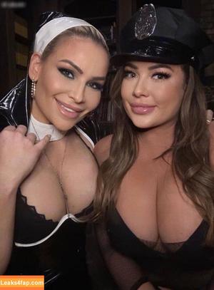 Natalya Neidhart photo #0504
