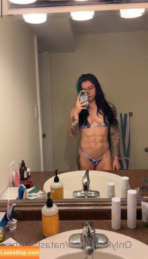 Natasha Aughey photo #0021