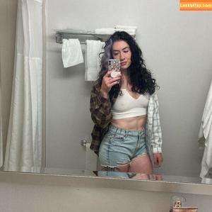 Natasha Aughey photo #0032