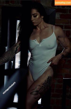 Natasha Aughey photo #0033