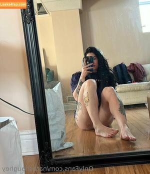 Natasha Aughey photo #0064