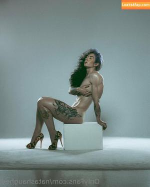 Natasha Aughey photo #0075