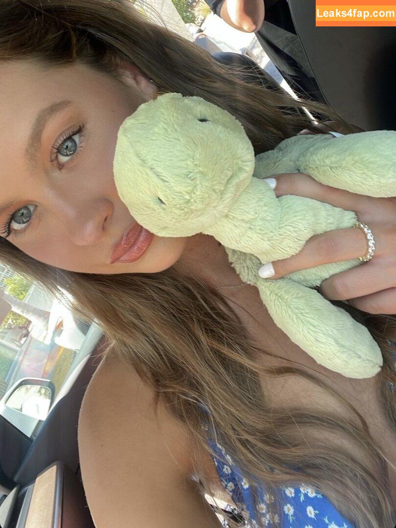 Natasha Bure / natashabure leaked photo photo #0010