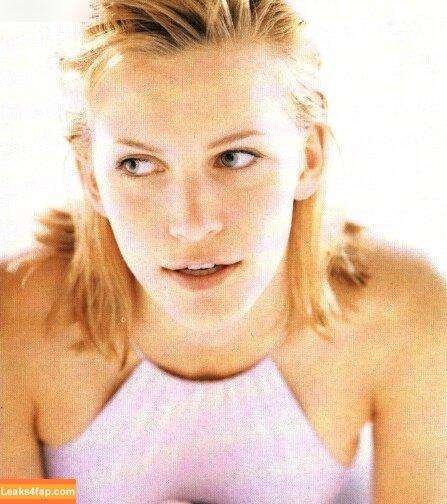 Natasha Henstridge / natashahenstridge / nathenstridge leaked photo photo #0053