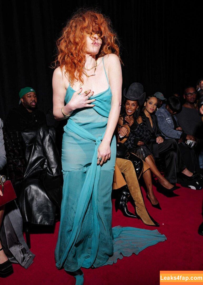 Natasha Lyonne / nlyonne leaked photo photo #0104