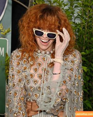 Natasha Lyonne photo #0075