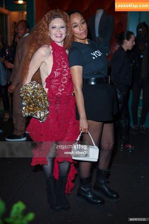 Natasha Lyonne photo #0084