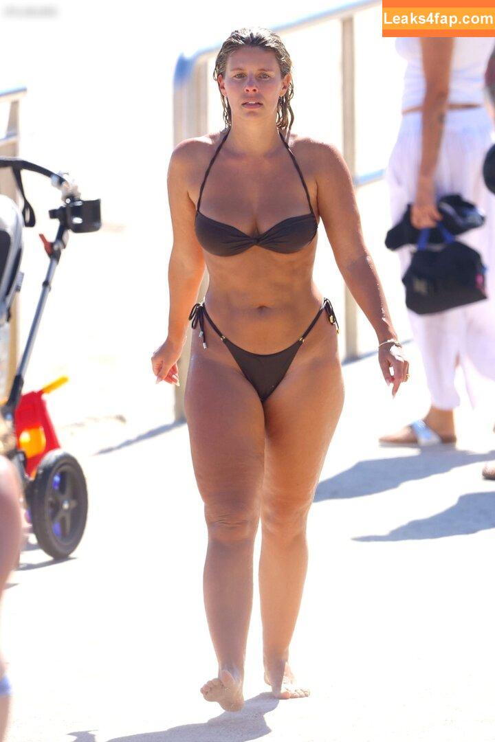 Natasha Oakley / tashoakley leaked photo photo #0218
