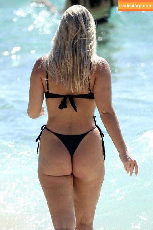 Natasha Oakley / tashoakley leaked photo photo #0235
