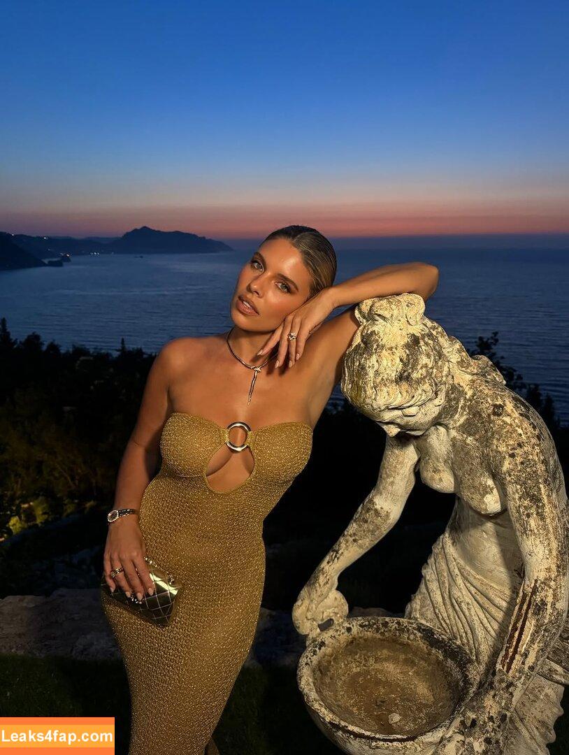 Natasha Oakley / tashoakley leaked photo photo #0549