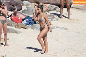 Natasha Oakley photo #0254