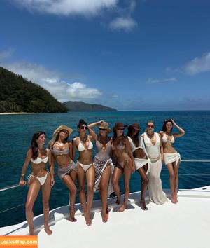 Natasha Oakley photo #0648