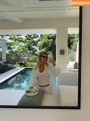 Natasha Oakley photo #0654