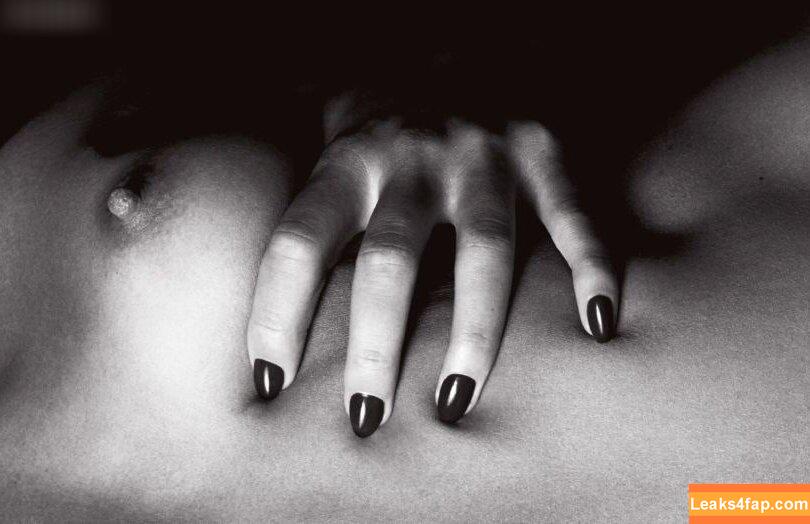 Natasha Poly / tashakimberly leaked photo photo #0021