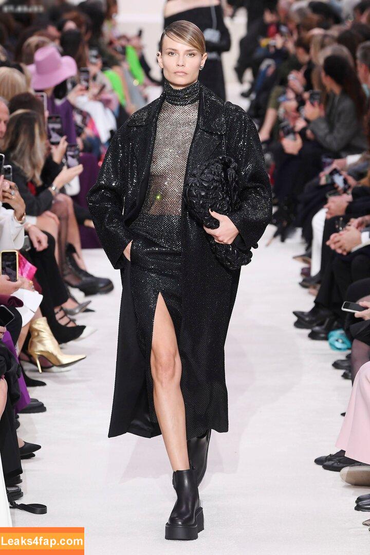 Natasha Poly / tashakimberly leaked photo photo #0031