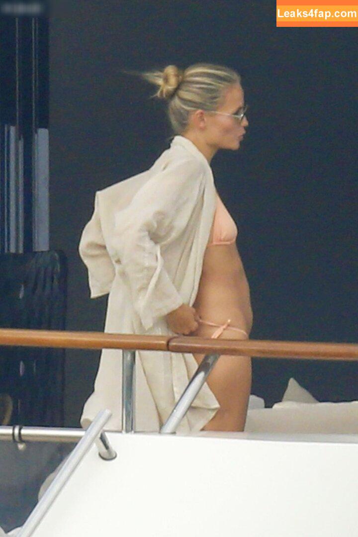 Natasha Poly / tashakimberly leaked photo photo #0157