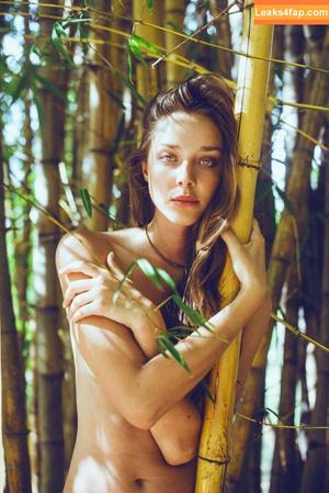 Nathalie Edenburg photo #0015