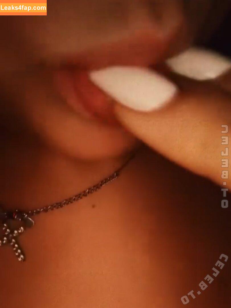 Nathalie Vollmann / nathy_cv19 leaked photo photo #0063