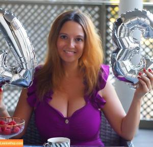 natizanellati photo #0026