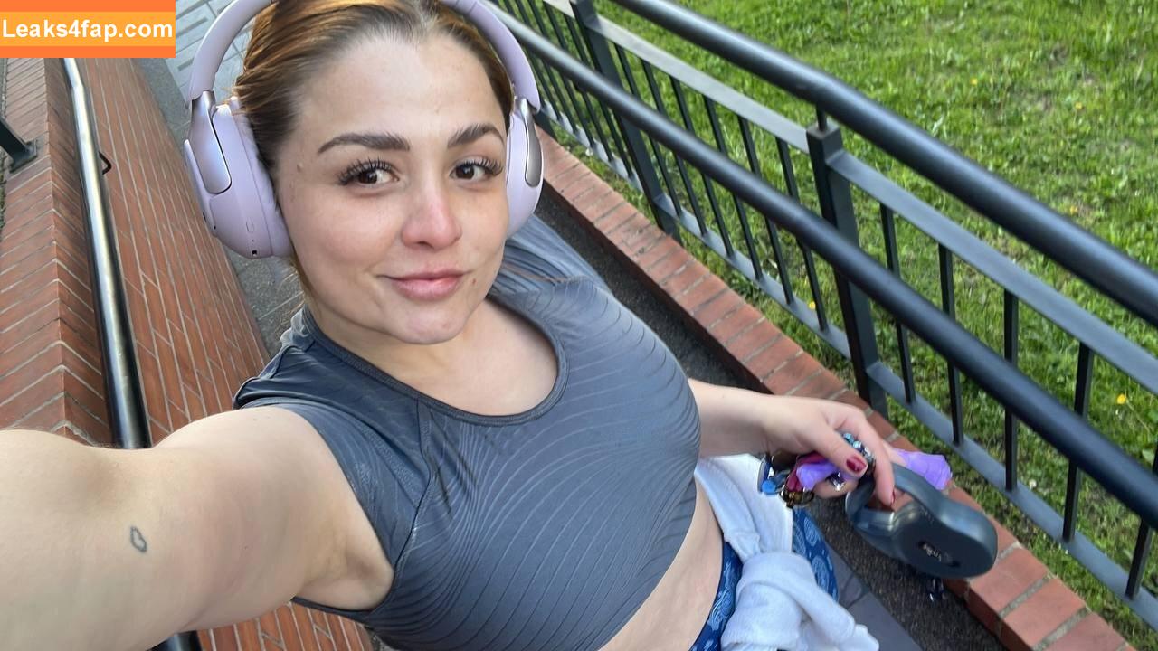 nattaliarubiio /  leaked photo photo #0005