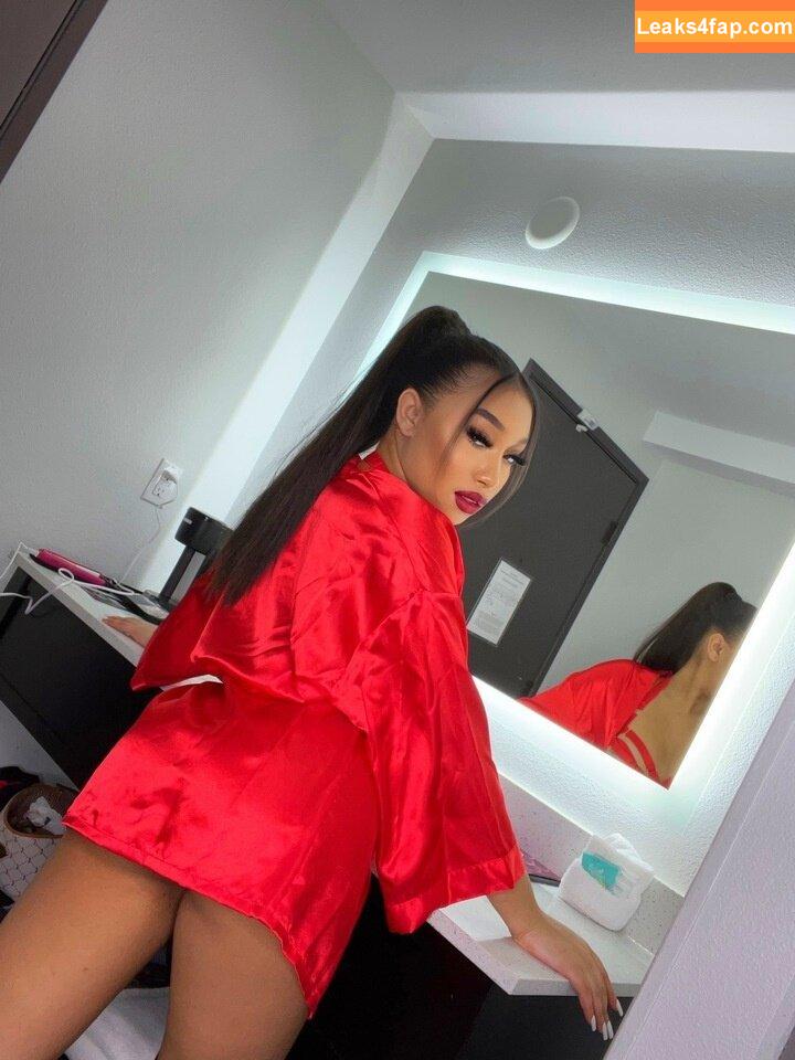 naturalchina / Bubble Booty leaked photo photo #0022