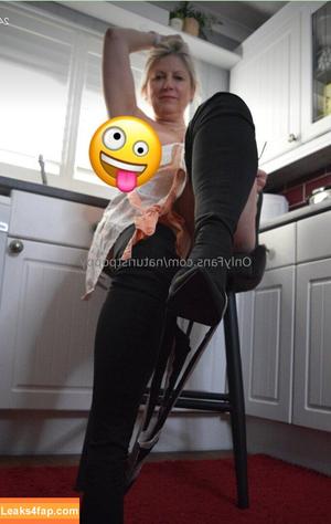 naturistpoppy photo #0059
