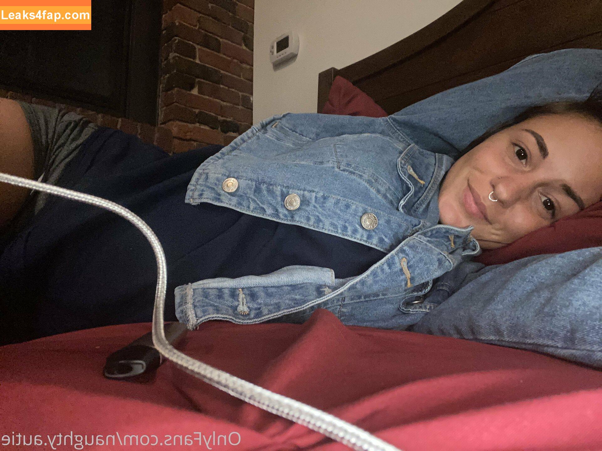 Naughty Autie / Autumn Marie Mcintosh / autumnmcintos18 / naughty_autie слитое фото фото #0028