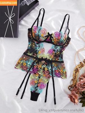 naughty_girl42 photo #0021