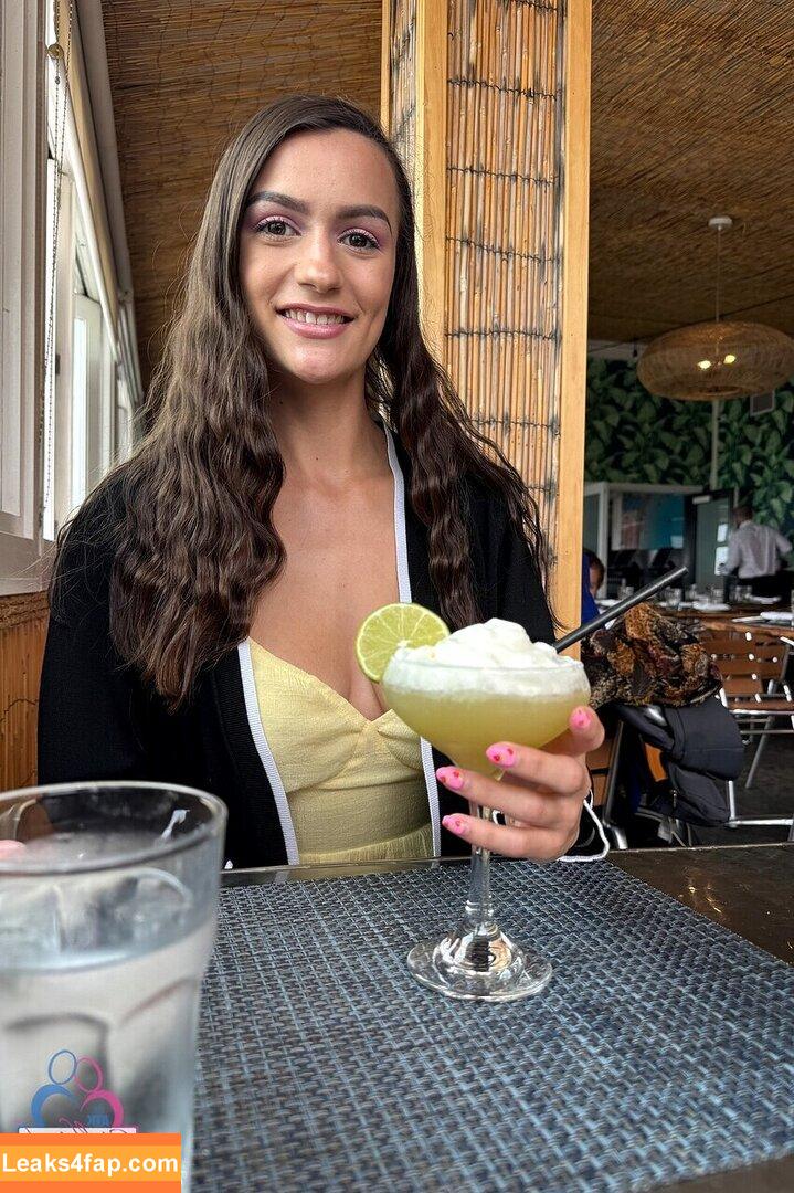 naughty.renee /  leaked photo photo #0006